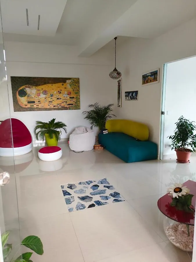 Clatur73 Apartamento Catânia